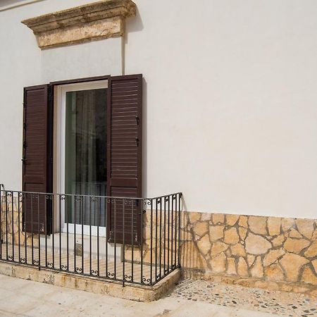 Un Affaccio Sul Borgo Apartment มาร์ซาเมมี ภายนอก รูปภาพ