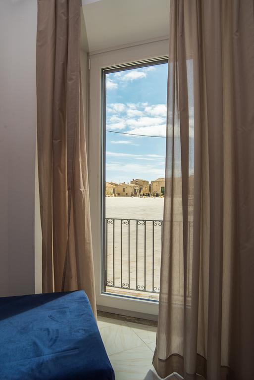 Un Affaccio Sul Borgo Apartment มาร์ซาเมมี ภายนอก รูปภาพ