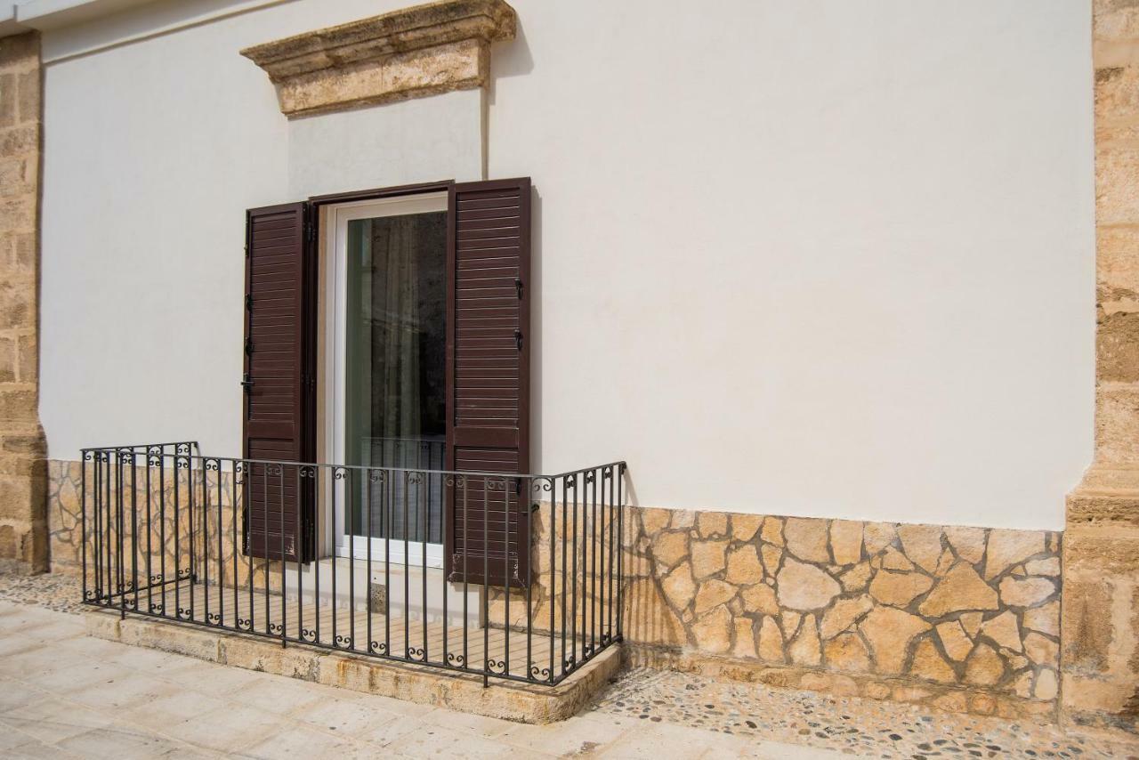 Un Affaccio Sul Borgo Apartment มาร์ซาเมมี ภายนอก รูปภาพ